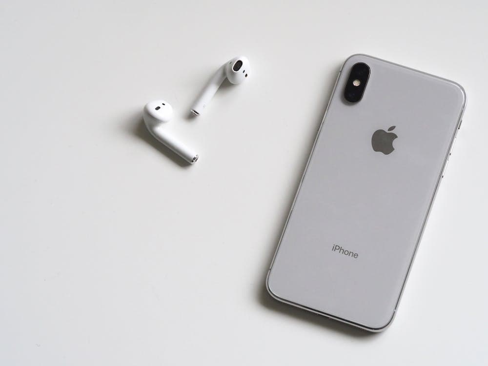 Apple Taps Google Gemini to Rebuild Siri